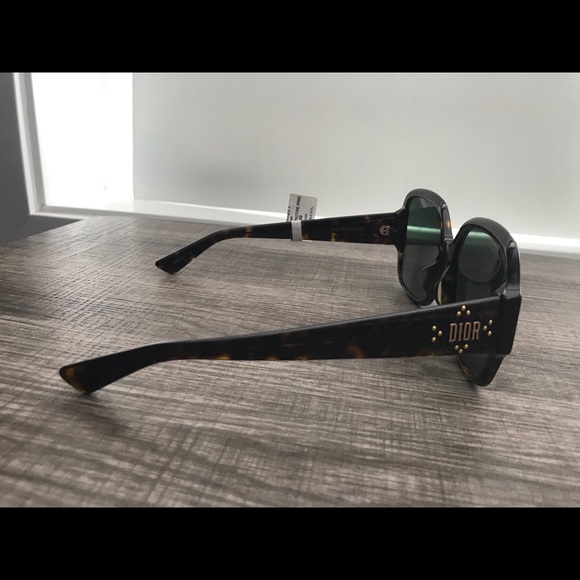 Christian Dior Studs Sunglasses - Picture 3 of 7